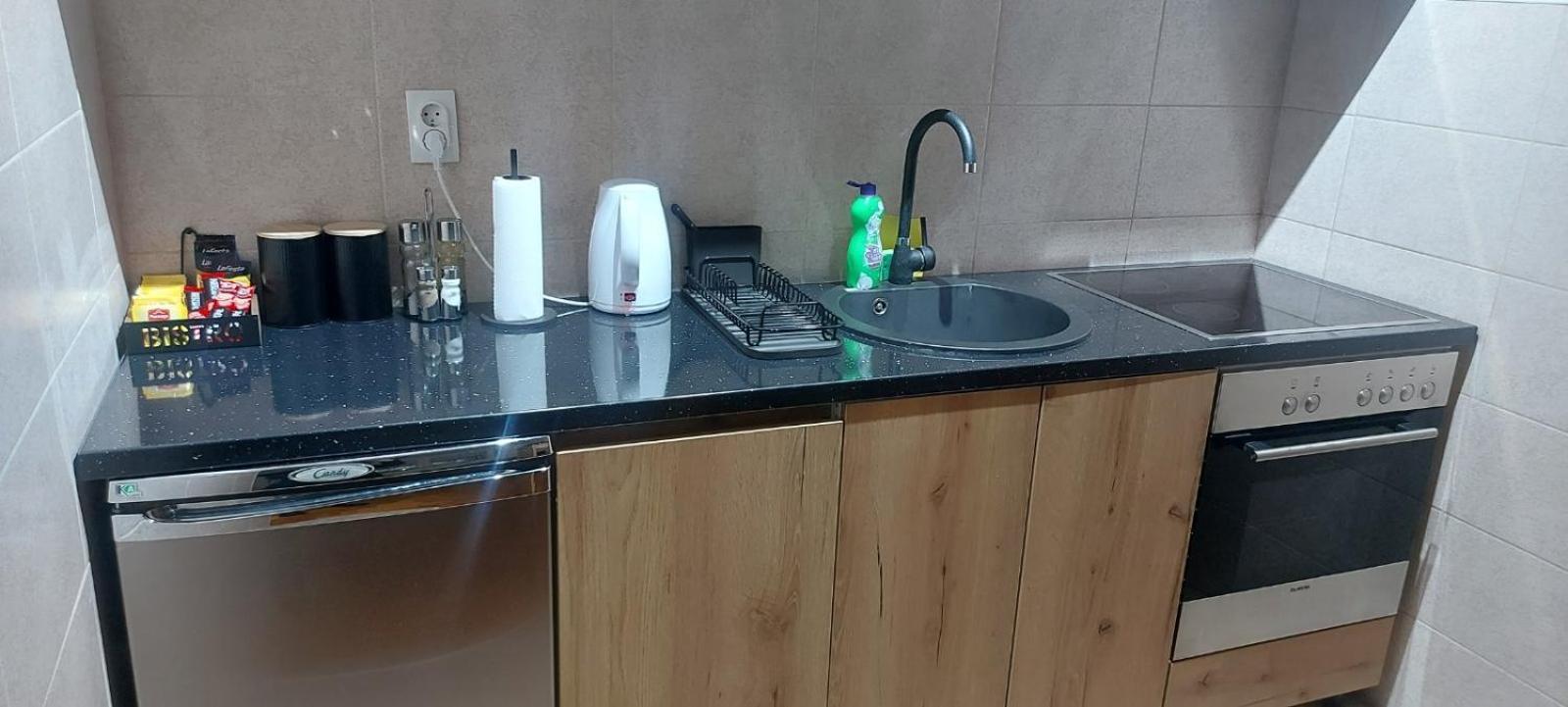 Apartman Anhel Apartment Lukavica Bagian luar foto